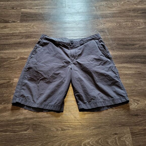 Columbia Sportswear Company Men's Grey Khaki Chino Shorts 9" Inseam Size 34 - Picture 1 of 8